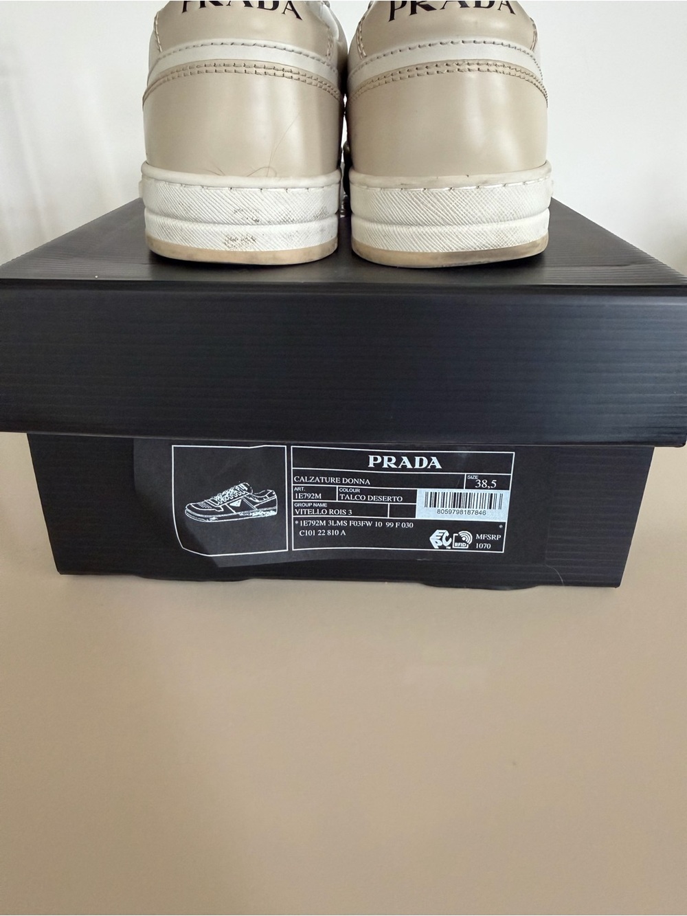 Prada Downtown sneaker, women’s White Low-Top Leather - Picture 9 of 10
